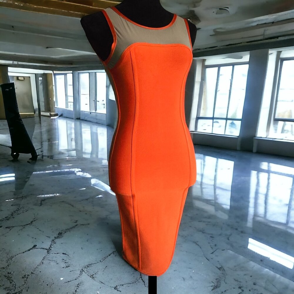 NWT CELEBRITY BOUTIQUE ( S ) Bandage Body Con Coral/Nude Zip up Dress